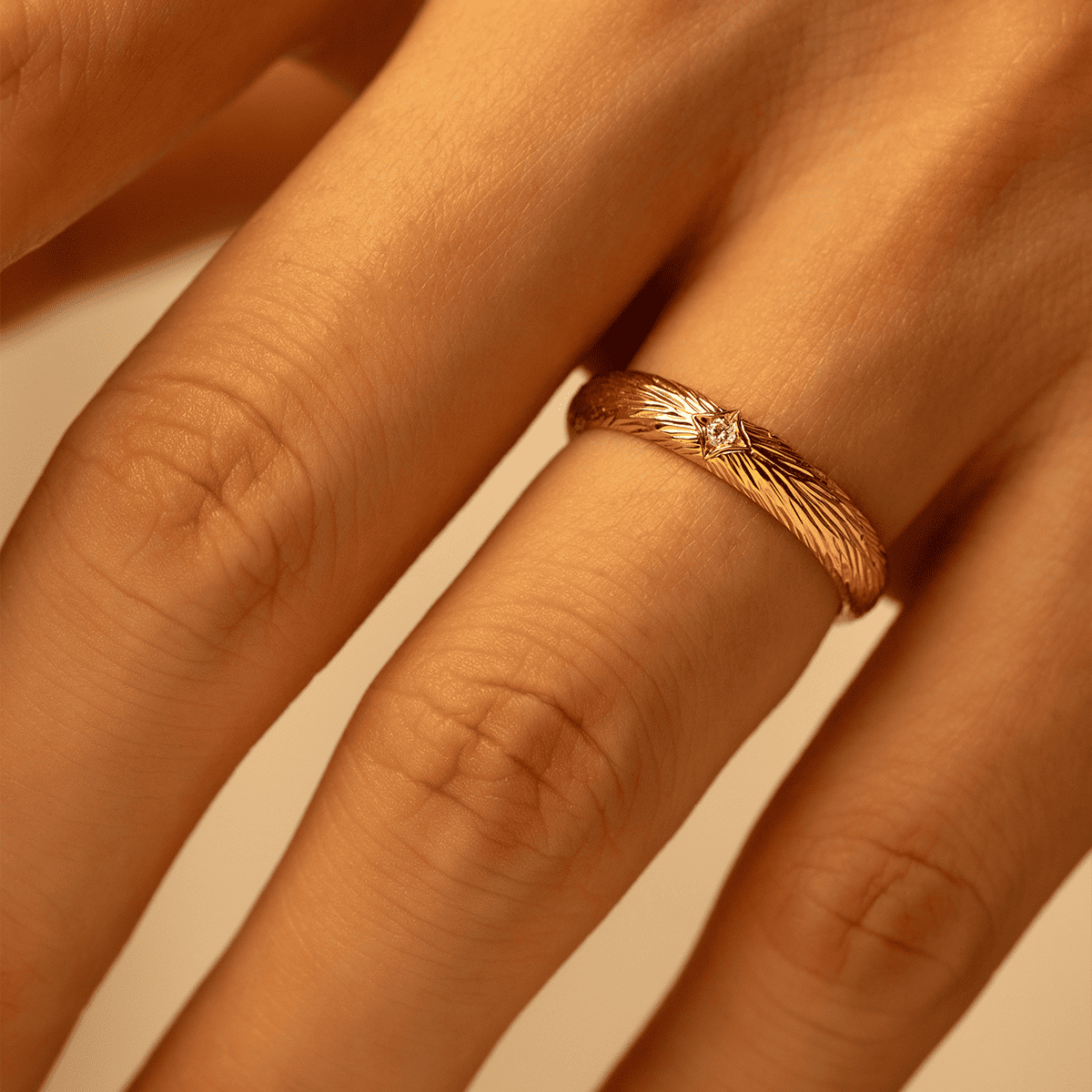 Anillo de bodas de diamantes en oro de 18 quilates con fuegos artificiales, anillo completamente personalizado