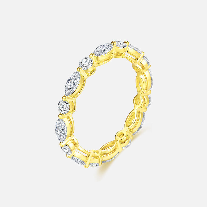 Anillo de bodas de oro amarillo de 18 quilates con diamantes redondos y marquesinas alternados Anillos personalizados con diamantes cultivados en laboratorio (1,70 CTW - DE/VS-VVS)