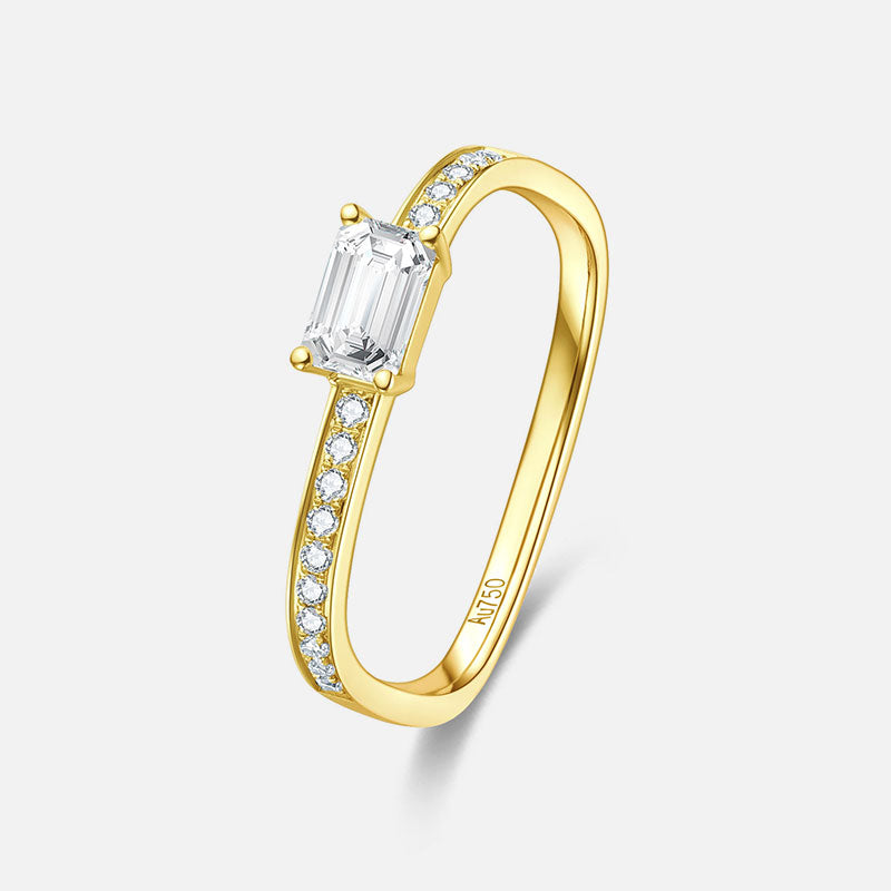 Bague de fiançailles en or jaune 18 carats avec diamant taille émeraude Bagues de fiançailles personnalisées avec diamants cultivés en laboratoire (1,78 CTW-DE/VS-VVS)