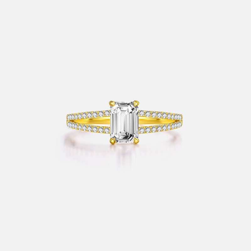 Bague de fiançailles personnalisée en or jaune 18 carats avec diamant taille émeraude et diamant cultivé en laboratoire (2,086 CTW-DF/VS-VVS)