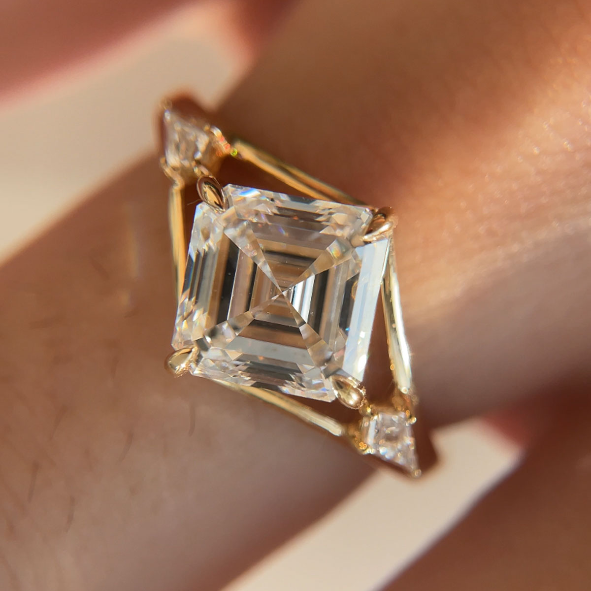 18K Yellow Gold Square Emerald Diamond Engagement Ring Lab-Grown Diamond Custom Ring (3.00CTW - D-F/VS-VVS)